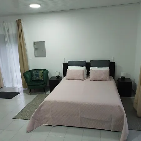 Retiro Camelias 3 Lajes das Flores