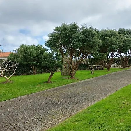 Retiro Camélias 3 3* Lajes das Flores